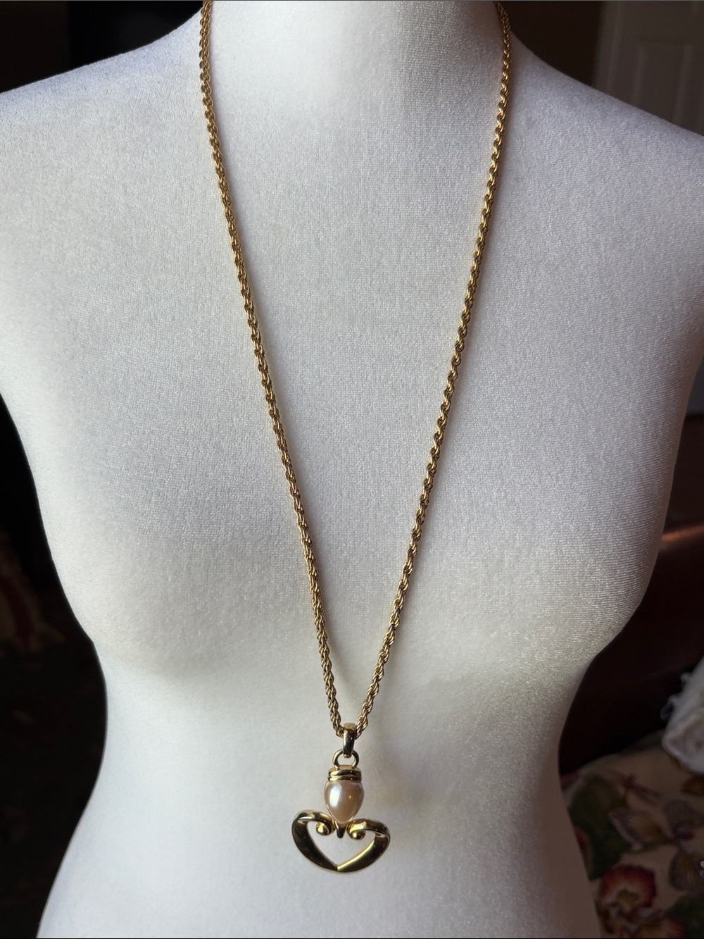 17.5” Gold Heart Pendant Necklace with Pearl Accent - Womens Jewelry